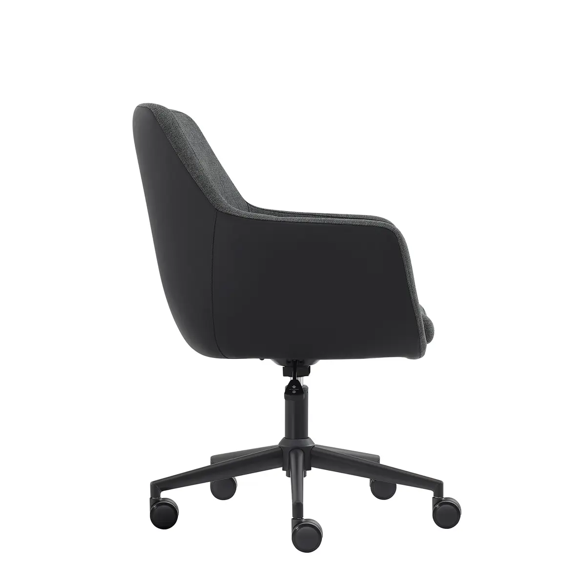 Bravia Ejecutiva – Vista lateral Bravia Ejecutiva silla negra con ruedas vista lateral